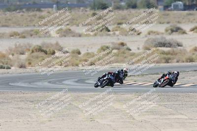 media/Oct-05-2025-CVMA (Sun) [[beeef4f201]]/Race 10-Formula Lightweight Twins Shootout/